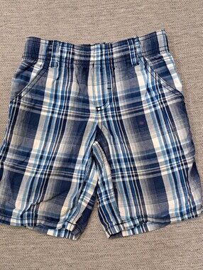 Boys 4T Blue Stripped Casual Shorts Elastic Waistband With Straps For Belt